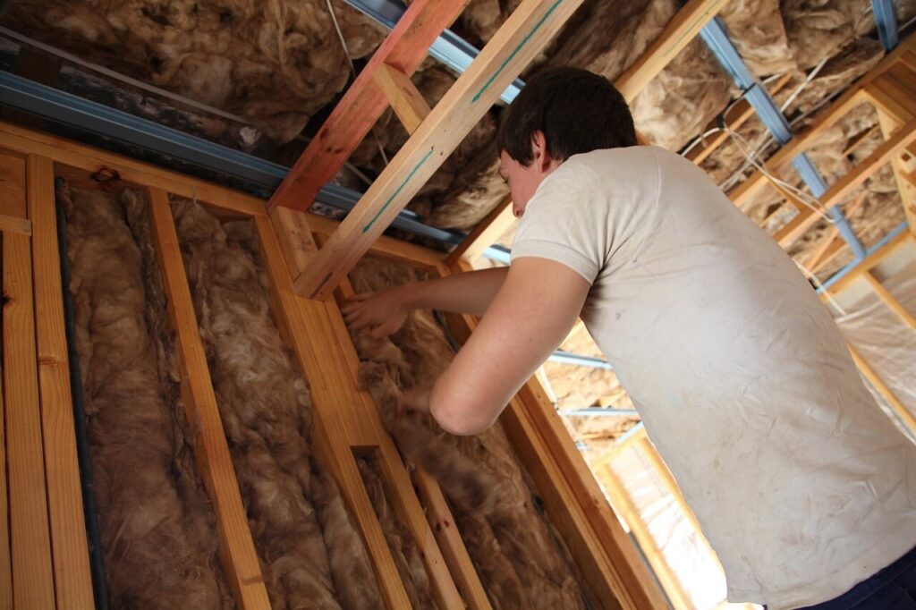 builder installing insulation